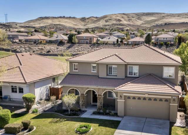 Property at 2594 San Remo Dr, Sparks, NV 89434, 4 beds, 2.5 baths