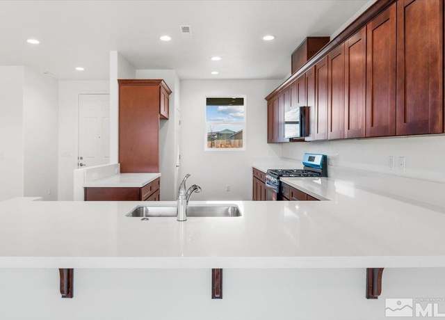 Property at 857 Agate, Fernley, NV 89408, 3 beds, 2 baths