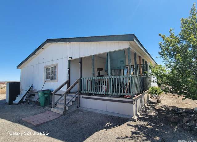 Property at 3060 E 2nd St, Silver Springs, NV 89429, 3 beds, 2 baths
