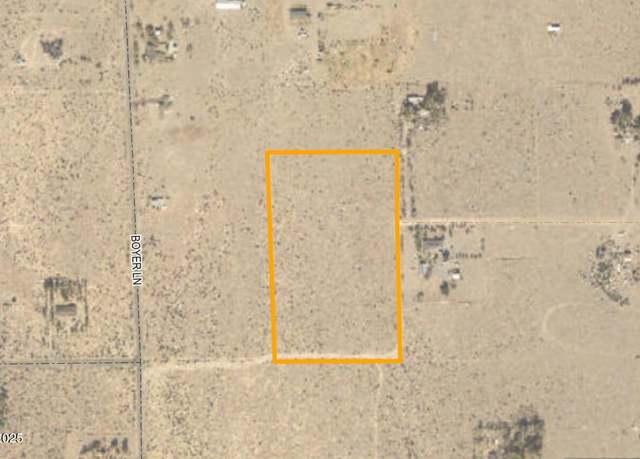 Property at 9775 Navajo Trl, Stagecoach, NV 89429