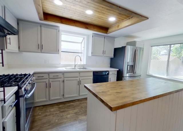 Property at 6042 Walnut Creek Rd, Reno, NV 89523, 3 beds, 2 baths
