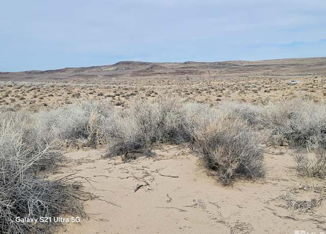 Property at 5240 E 2nd St, Silver Springs, NV 89429