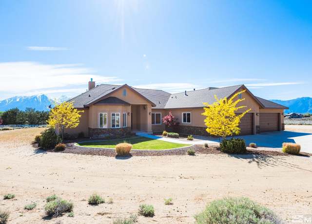 Property at 1793 Borda Way, Gardnerville, NV 89410, 3 beds, 2.5 baths