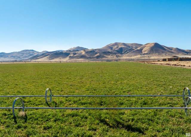 Property at 5555 Sage Flat Rd, Reno, NV 89510, 3 beds, 2 baths