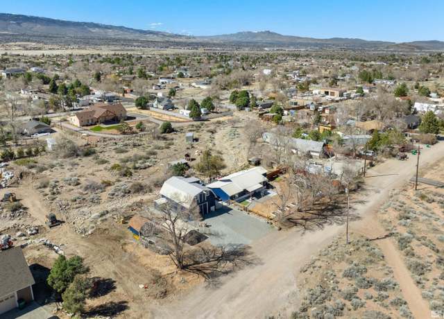 Property at 15395 Pinion Dr, Reno, NV 89521, 3 beds, 1 bath