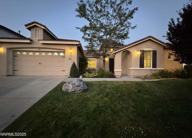 Property at 10070 Goler Wash Ct, Reno, NV 89521, 4 beds, 3 baths