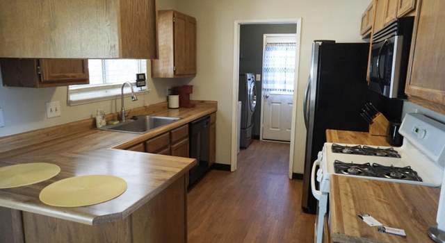 Photo of 545 Aspen Way, Fernley, NV 89408-8582