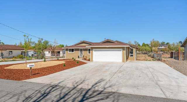 Photo of 957 Arrowhead Dr, Gardnerville, NV 89460