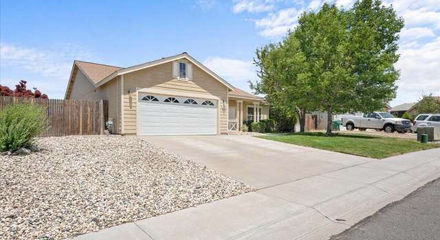 Photo of 804 River Knolls Ct, Dayton, NV 89403