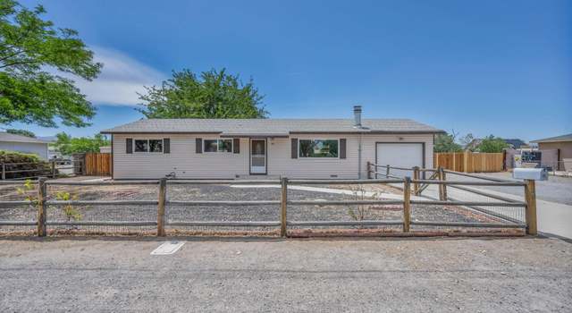 Photo of 40 Granada St, Fernley, NV 89408