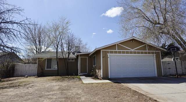Photo of 385 Sierra St, Fernley, NV 89408