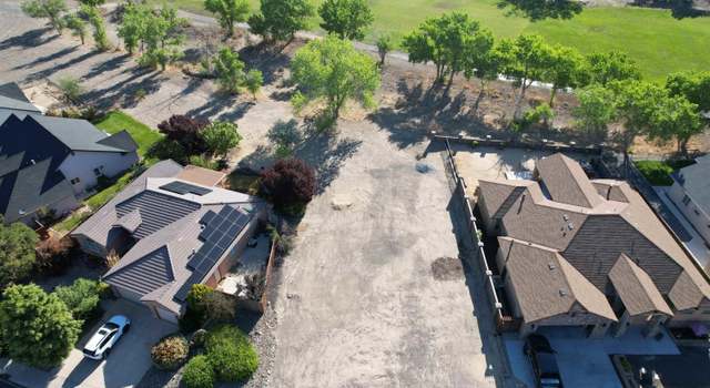 Photo of 764 Divot Dr, Fernley, NV 89408