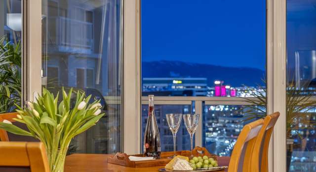 Photo of 255 N Sierra St #1818, Reno, NV 89501