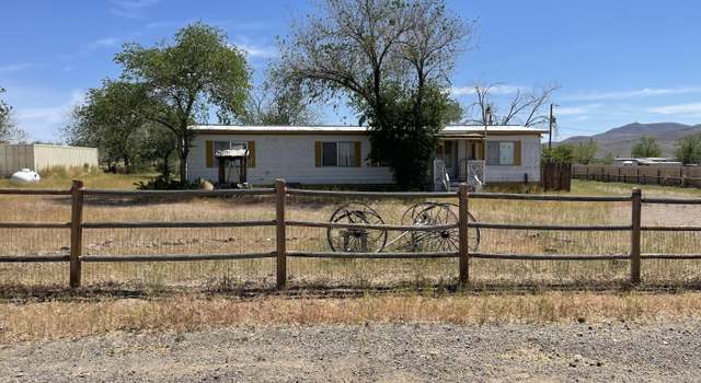 Photo of 4950 Pueblo Dr, Silver Springs, NV 89429