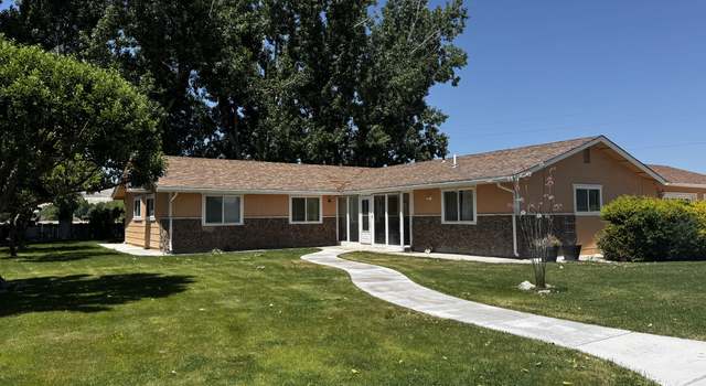 Photo of 34 Poplar St, Yerington, NV 89447
