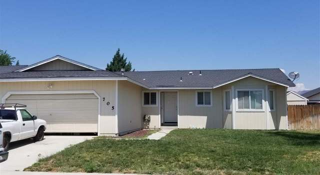 Photo of 705 Todd Ct, Fernley, NV 89408-7558
