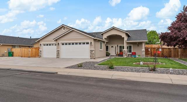 Photo of 1717 Bunker Ct, Fernley, NV 89408