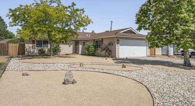 Photo of 1930 Covina Dr, Sparks, NV 89431