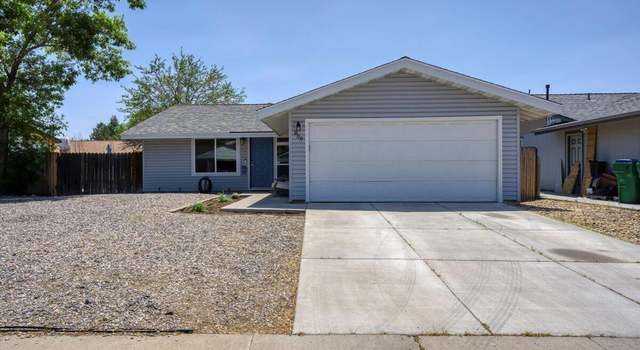 Photo of 809 Glen Valley Dr, Sparks, NV 89434