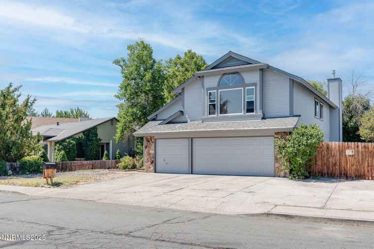 Photo of 2192 Wabash Cir Sparks, NV 89434
