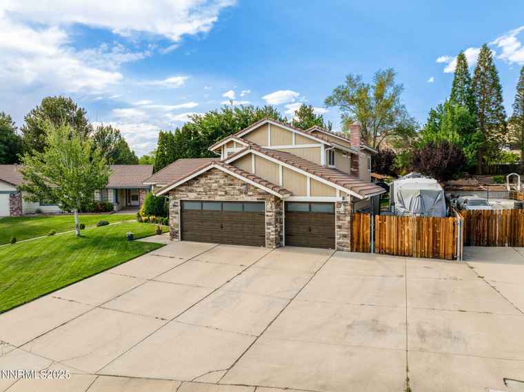 Photo of 3633 Waterfall Ct Sparks, NV 89434