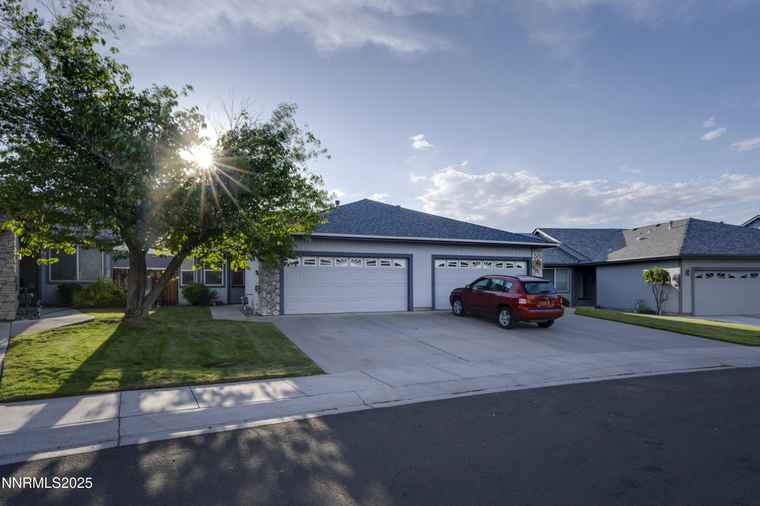 Photo of 3082 Doubletree Ln Carson City, NV 89701