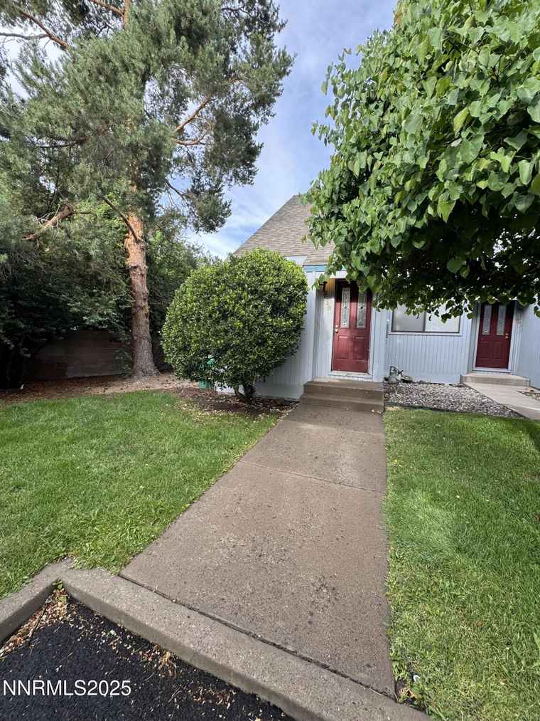 Photo of 2519 Garfield Ct Sparks, NV 89431