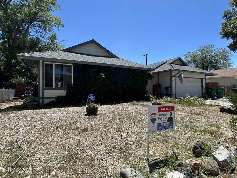 Photo of 1655 Byrd Dr Sparks, NV 89431