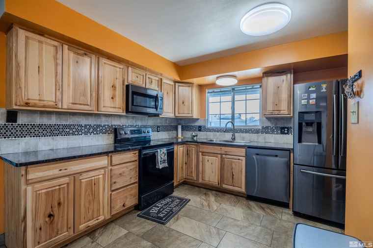 Photo of 250 Galleron Way Sparks, NV 89431
