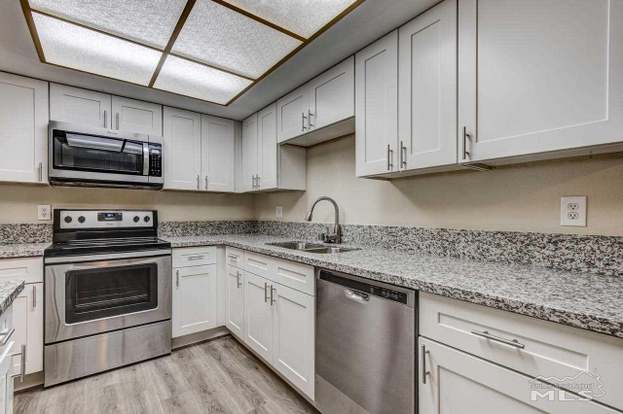5214 Echo Reno Nv 89506 Mls 200000678 Redfin