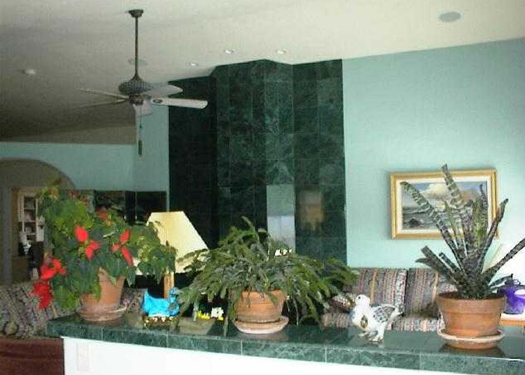 985 Ranchview Cir