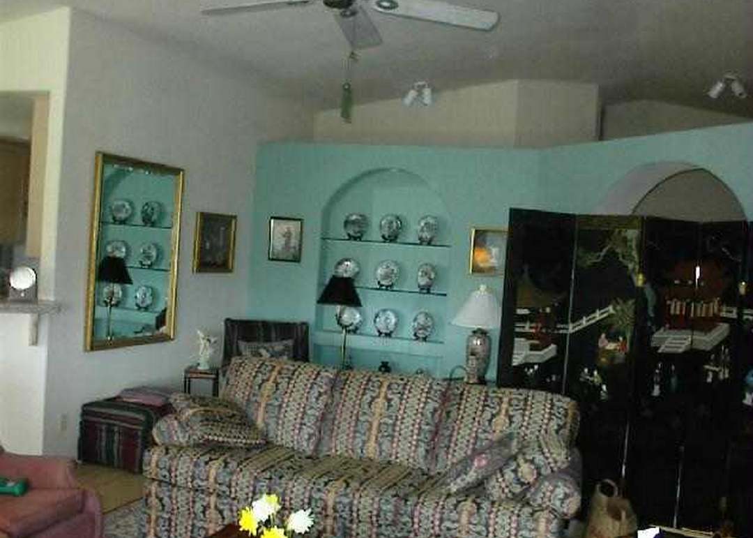 985 Ranchview Cir