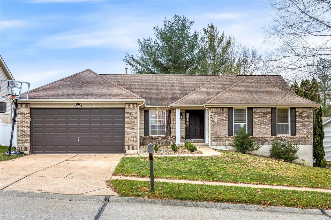 2024 Derby Run Ct, Imperial, MO 63052 Redfin