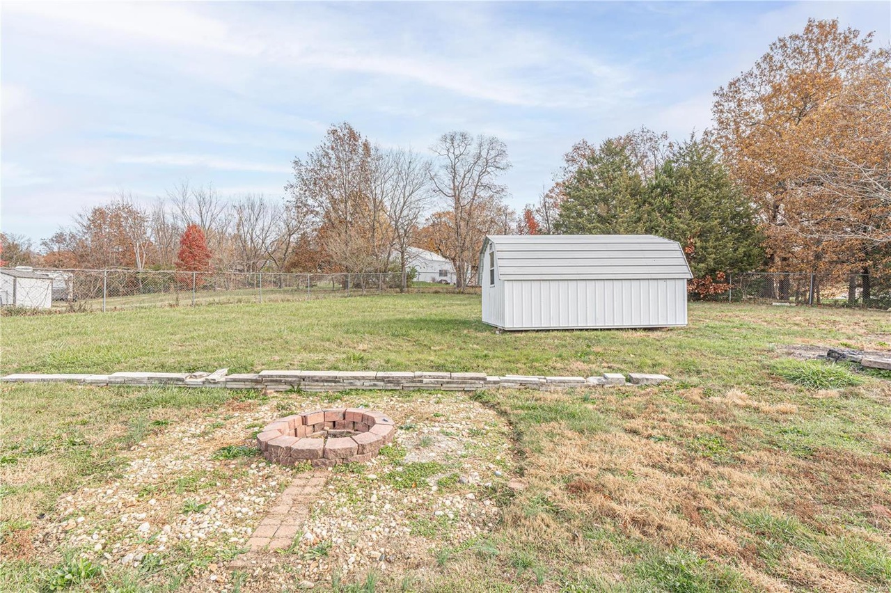 15 Monarch Ct, Winfield, MO 63389 MLS 23067291 Redfin