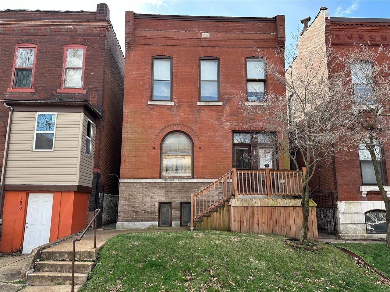 3652 Shenandoah Ave, St Louis, MO 63110 | MLS# 24014294 | Redfin