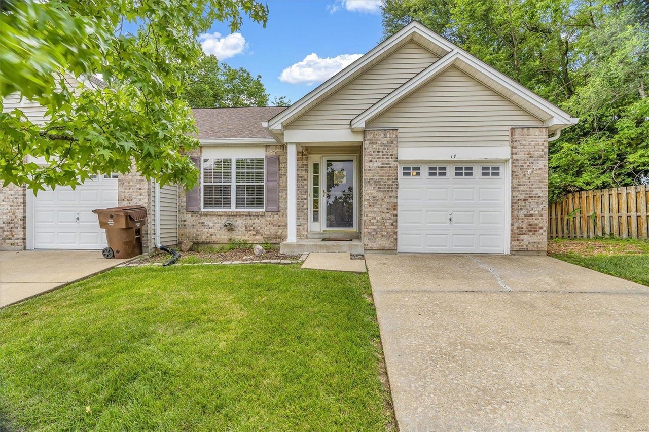 17 Parkway Villas Ct, St Peters, MO 63303 MLS 21048494 Redfin