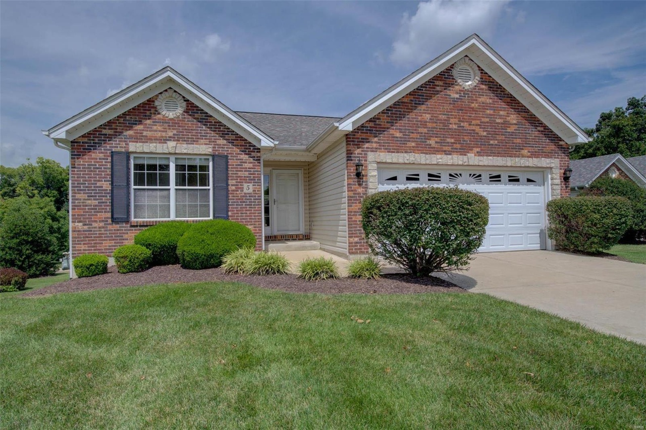 5 Villa Meadow Ln, Wentzville, MO 63385 MLS 21059517 Redfin