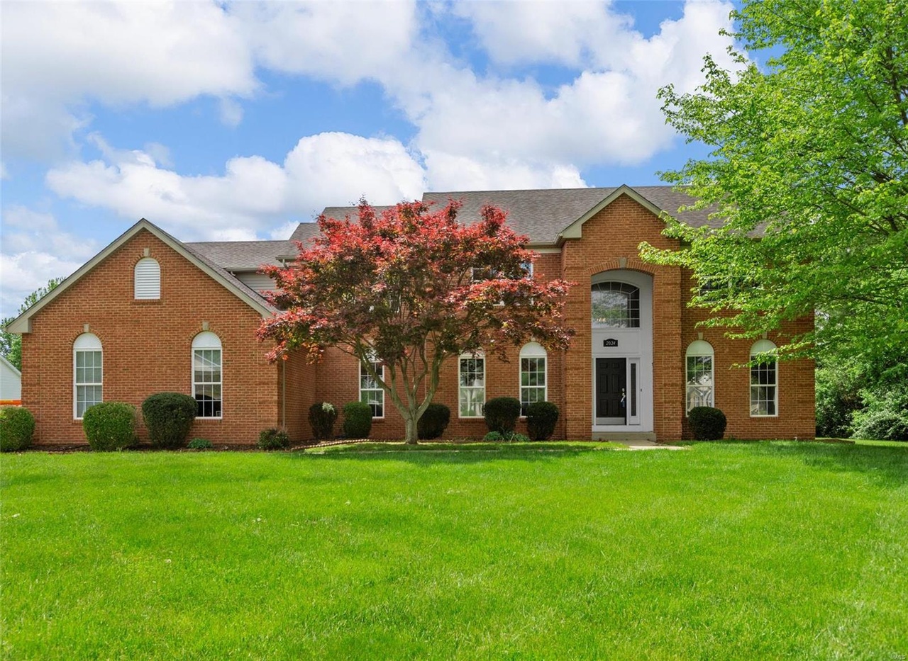 2024 Cedarwood Trl, Shiloh, IL 62226 | MLS# 23025606 | Redfin