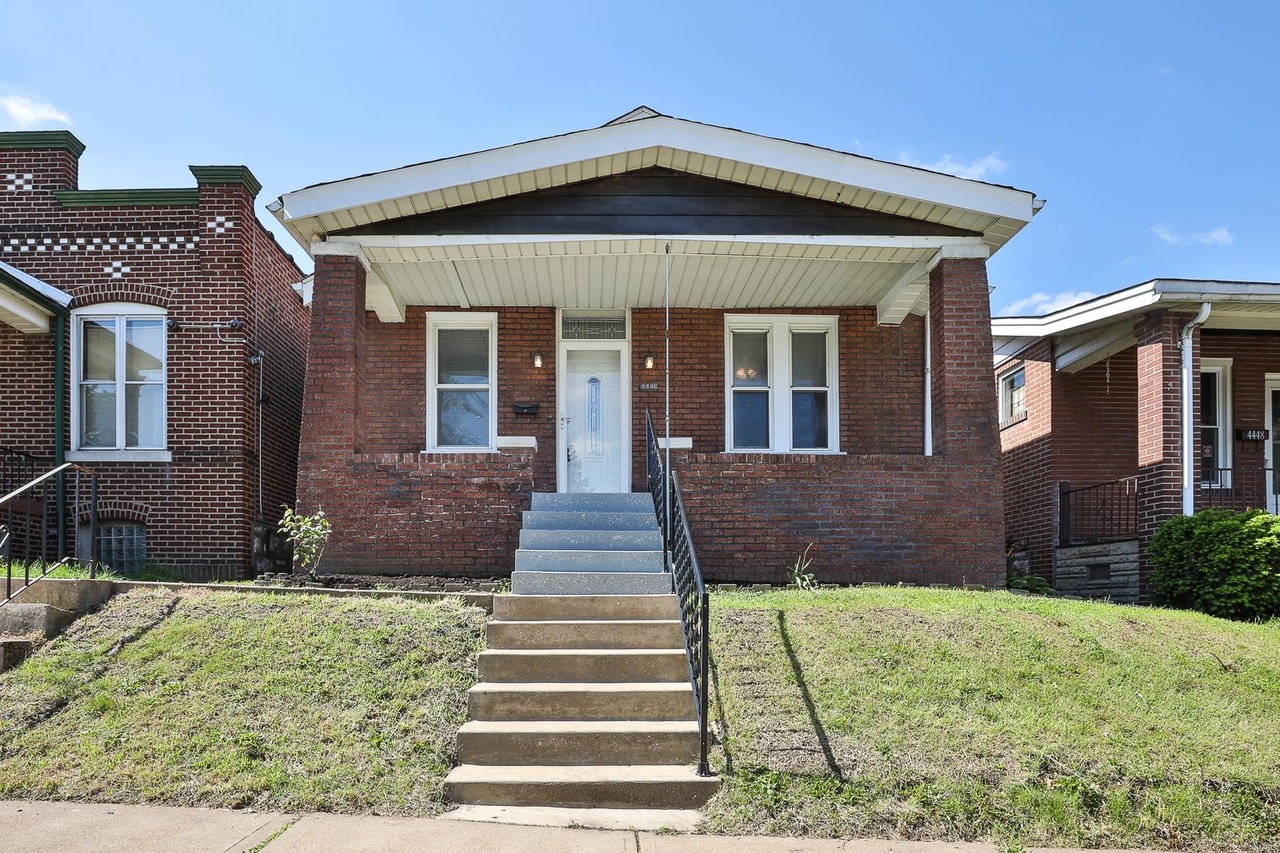 4446 Ellenwood Ave, St Louis, MO 63116 | MLS# 19035775 | Redfin