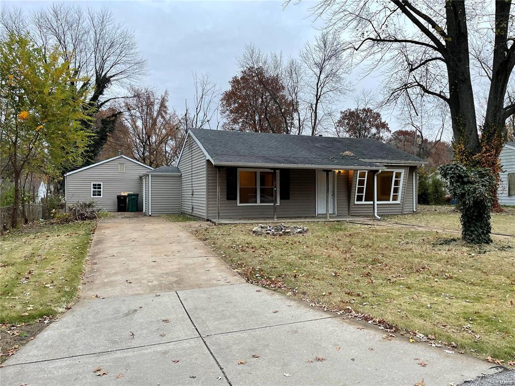 1223 Maple Ave, St Louis, MO 63138 | MLS# 23031894 | Redfin