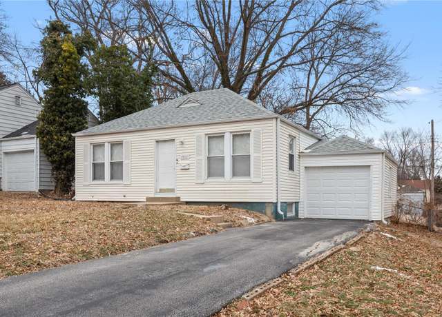 Property at 7719 Horatio Dr, St Louis, MO 63121, 2 beds, 1 bath