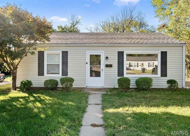 Property at 46 Saint Celeste Dr, Florissant, MO 63031, 2 beds, 1 bath