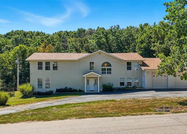 Property at 482 Hardy Rd, Troy, MO 63379, 4 beds, 3 baths