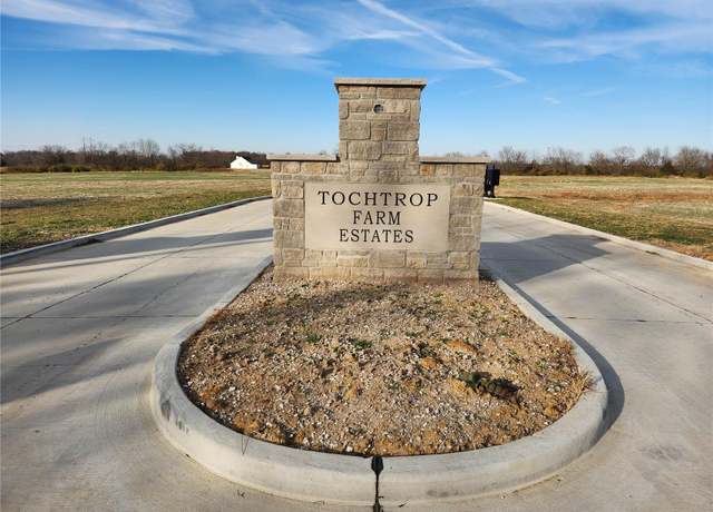 Property at 221 Bluegrass Pasture Ct, Wentzville, MO 63385