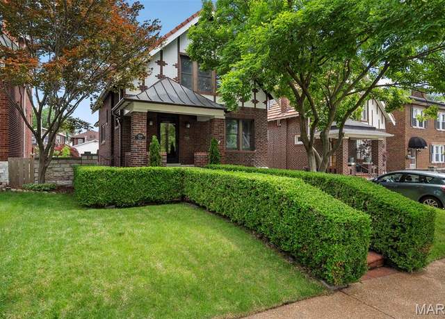 Property at 3841 Bowen St, St Louis, MO 63116, 3 beds, 1.5 baths