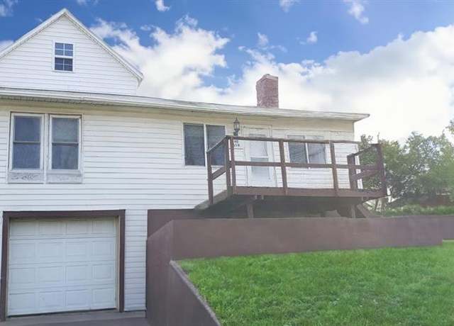 Property at 340 Main St, Hamilton, IL 62341, 2 beds, 1 bath