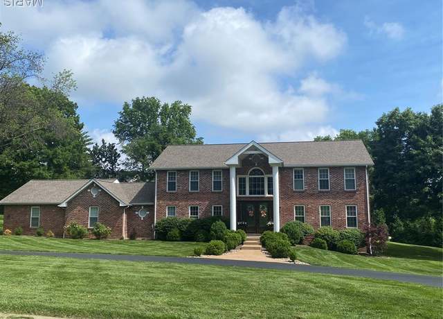 Property at 13005 Masonview Ct, St Louis, MO 63141, 4 beds, 4.5 baths
