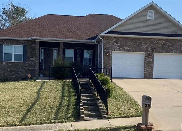 Property at 1825 Evondale Dr, Cape Girardeau, MO 63701, 4 beds, 3 baths