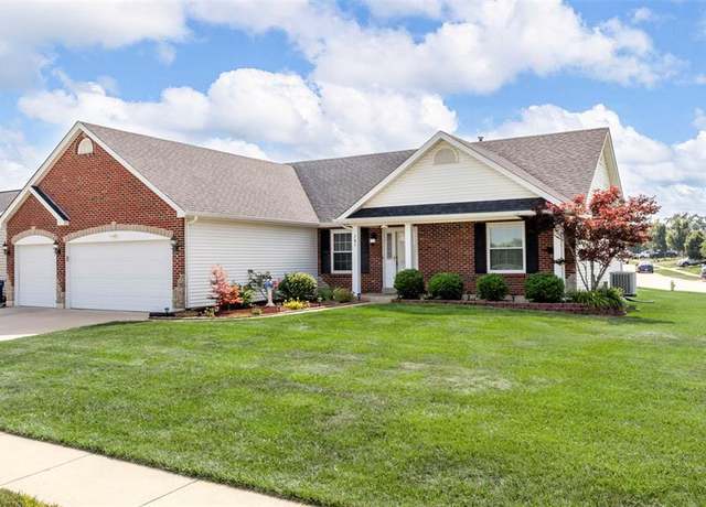 Property at 761 Lost Canyon Blvd, Wentzville, MO 63385, 3 beds, 2 baths