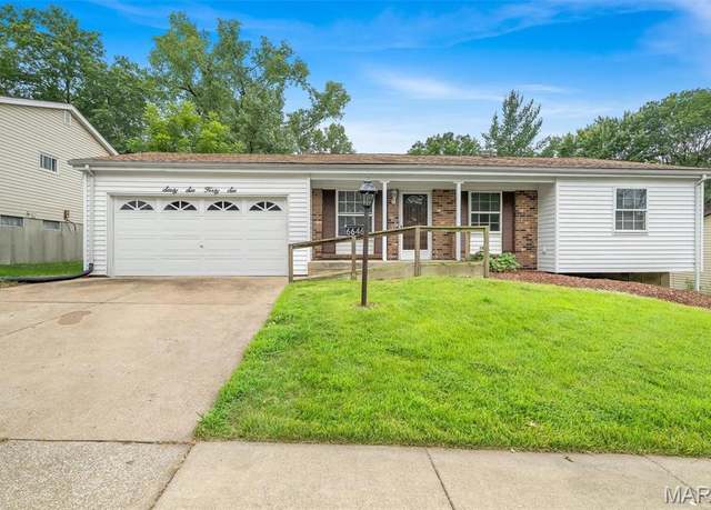 Property at 6646 Foothills Ct, Florissant, MO 63033, 3 beds, 2 baths